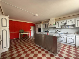 Vente
                                                                                En EXCLUSIVITE