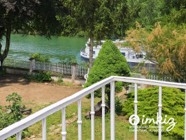 
                                                                                        Vente
                                                                                         Ensemble de 2 corps de ferme, piscine