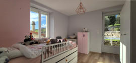 
                                                                                        Vente
                                                                                         Ensemble maison 5 ch de 207 m² +  appartement T2 de 60 m²