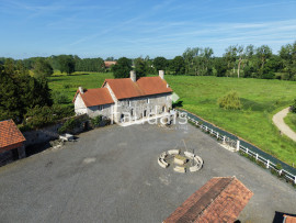 
                                                                                        Vente
                                                                                         entre ST LO et ISIGNY