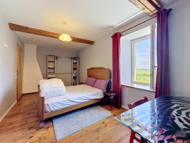 
                                                                                        Vente
                                                                                         entre ST LO et ISIGNY