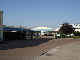 
                                                                                        Location
                                                                                         Entrepôt d'une surface de 6 000 m² à vendre ou à louer – Sud Bourgogne