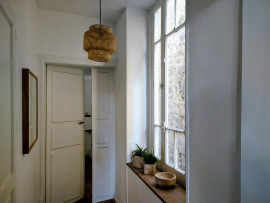 
                                                                                        Location
                                                                                         Espace cosy au cœur de l'Ecusson