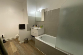 
                                                                                        Location
                                                                                         Estelle