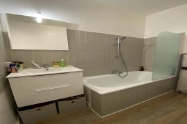 
                                                                                        Location
                                                                                         Estelle