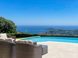 
                                                                                        Vente
                                                                                         Exceptionnel à Villefranche-sur-Mer/co-exclusivité