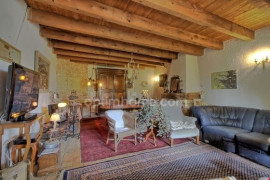 
                                                                                        Vente
                                                                                         Exclusive Longére Ferme