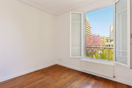 
                                                                                        Vente
                                                                                         EXCLUSIVITE -2 P 44m2 Boulogne les passages