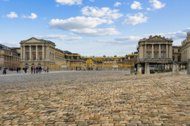 
                                                                                        Vente
                                                                                         Exclusivité Appartement 4 P - Versailles Château