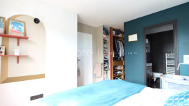 
                                                                                        Vente
                                                                                         EXCLUSIVITE - MONTREUIL - APPARTEMENT 6 PIECES
