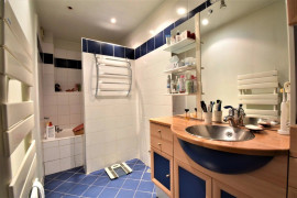 
                                                                                        Vente
                                                                                         EXCLUSIVITE - PARIS IX - TREVISE 77m2