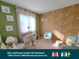 
                                                                                        Vente
                                                                                         EXCLUSIVITE - FAMILIALE DANS LE BOURG