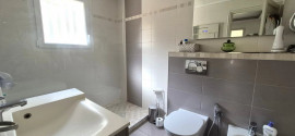 
                                                                                        Vente
                                                                                         EXCLUSIVITE, Saint-Laurent-du-Var villa 4/5 pièces avec piscine