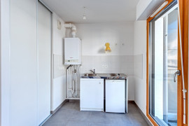 Vente
Exclusivité - Studio avec balcon filant
