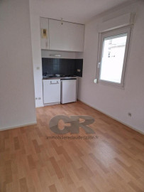 
                                                                                        Location
                                                                                         f1 avec parking - hopital central/bonsecours