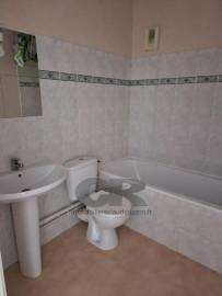 
                                                                                        Location
                                                                                         f1 avec parking - hopital central/bonsecours