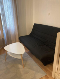 
                                                                                        Location
                                                                                         F1 en souplex 21 m² à louer