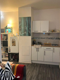 
                                                                                        Location
                                                                                         F2 Courbevoie centre