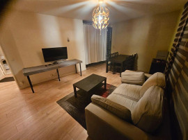
                                                                                        Location
                                                                                         F2 lumineux aux Esselières
