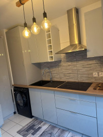 
                                                                                        Location
                                                                                         F2 meublé 40 m²  Serris  Proche commerces et RER A