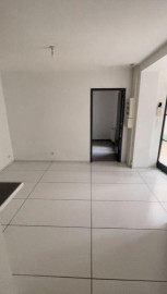 
                                                                                        Location
                                                                                         F2 rue René à 10min de la Doua