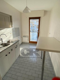 
                                                                                        Location
                                                                                         F3 A LOUER SECTEUR PLACE DES VOSGES-HOPITAL CENTRAL