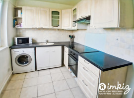 
                                                                                        Vente
                                                                                         F3 + CAVE + GARAGE