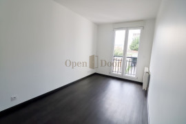 
                                                                                        Location
                                                                                         F3 - Les Pavillons-sous-Bois