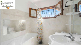 
                                                                                        Location
                                                                                         F3 MEUBLE EN VILLA 20 MN SOPHIA CANNES ANTIBES