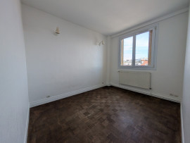 
                                                                                        Vente
                                                                                         F3 Sectorisation Berthelot / proche gare