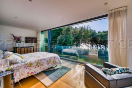 
                                                                                        Vente
                                                                                         FACE A L'OCEAN VILLA D'ARCHITECTE D'EXCEPTION