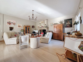 
                                                                                        Vente
                                                                                         FALAISE - ancien moulin - 175m2 entièrement rénové