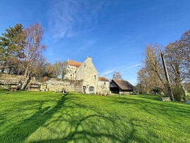 
                                                                                        Vente
                                                                                         FALAISE - ancien moulin - 175m2 entièrement rénové