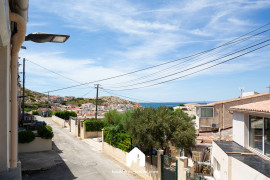 
                                                                                        Location
                                                                                         Feel Goudes