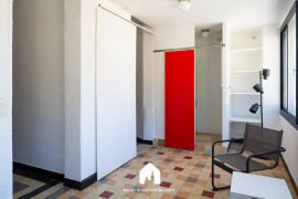 
                                                                                        Location
                                                                                         Feel Goudes