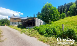 
                                                                                        Vente
                                                                                         Ferme de 1826 rénovée + Mazot aménagé, 3'800m2