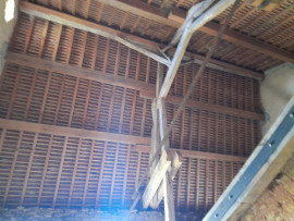 
                                                                                        Vente
                                                                                         Ferme mitoyenne sur 1.500m² avec vue !