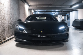 
                                                                                        Voiture
                                                                                         Ferrari 296 GTB