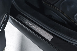 
                                                                                        Voiture
                                                                                         Ferrari 296 GTB