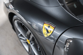
                                                                                        Voiture
                                                                                         Ferrari 296 GTS V6 3.0 830