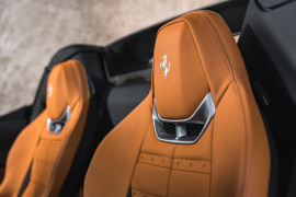 
                                                                                        Voiture
                                                                                         Ferrari 296 GTS V6 3.0 830