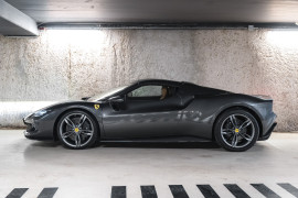 
                                                                                        Voiture
                                                                                         Ferrari 296 GTS V6 3.0 830
