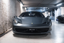 
                                                                                        Voiture
                                                                                         Ferrari 458 Italia V8 4.5 570