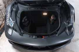 
                                                                                        Voiture
                                                                                         Ferrari 458 Italia V8 4.5 570