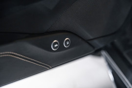 
                                                                                        Voiture
                                                                                         Ferrari 488 - GTB V8 4.0 670ch Novitec Kit