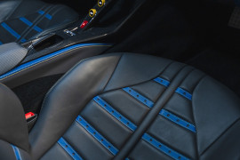 
                                                                                        Voiture
                                                                                         Ferrari 812 Superfast V12 6.5 800 Finition Atelier