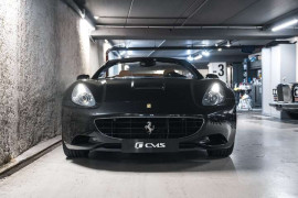 
                                                                                        Voiture
                                                                                         Ferrari California V8 4.3 490ch