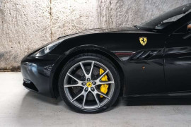 
                                                                                        Voiture
                                                                                         Ferrari California V8 4.3 490ch