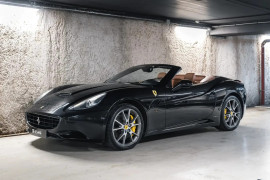 
                                                                                        Voiture
                                                                                         Ferrari California V8 4.3 490ch