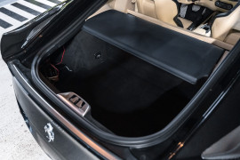 
                                                                                        Voiture
                                                                                         Ferrari F12 Berlinetta V12 6.0 740